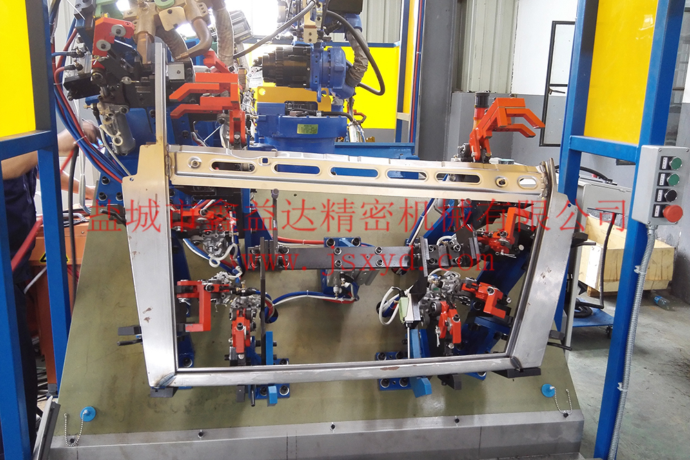 常熟奇瑞T18車型汽車門框焊接總成工裝